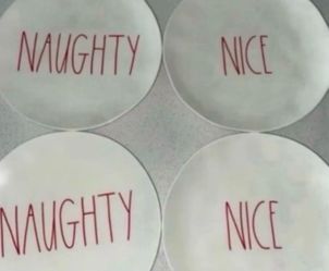 RAE DUNN 8” MELAMINE CHRISTMAS 4 SNACK PLATES
