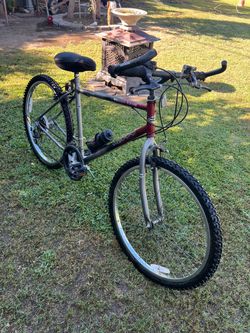 Huffy Terra Mountain Bike – Adult Size – $30