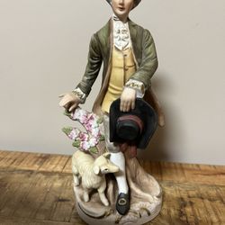 Arnhart Royal Crown Victorian Art Statue Figurine Man Lamb Sheep