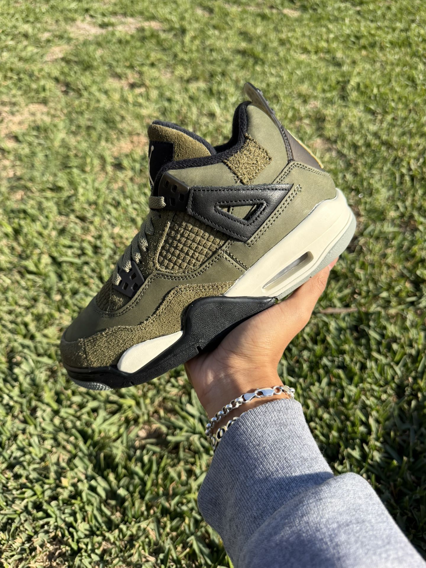 Jordan 4 GS “Craft Medium Olive” Size 5Y/6.5W
