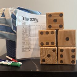 Yardzee Game Set with carrying bag/bin