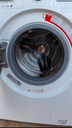 LG Steam VRT Front-Load Washing Machine