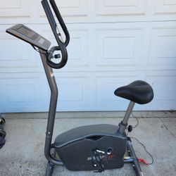 Nice Exercise Bike Tracks calories and Heart Rate!