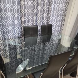 Dining Table W/ Chairs ( Pretty Much New!)