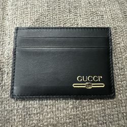 NWOB Authentic Gucci Mens Card Holder 