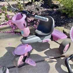 Free smarTrike Toddler Tricycle With Accessories