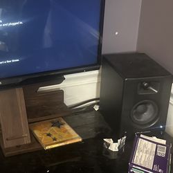 M-audio Bx3bt Studio monitors