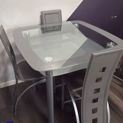 Glass Dining Table Barely Used With 4 Chairs 