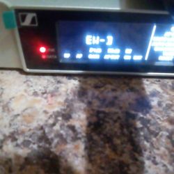 Sennhieser Wireless EW 