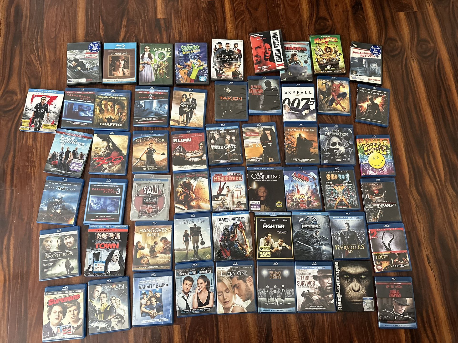 BluRay Movie Bundle With Storage Toward