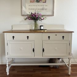 Beautiful Antique Buffet/Sideboard