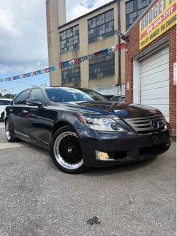2010 Lexus LS 600h