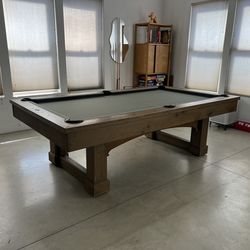 Brunswick Savannah Prairie 8′ Pool Table – 3-Piece Slate + Aramith Pro Balls – Local Pickup