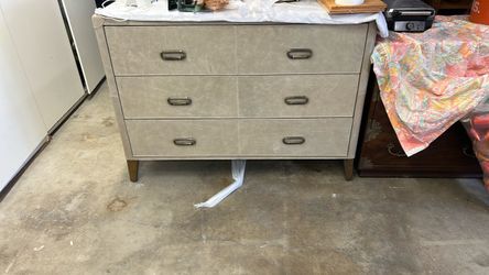 3-Drawer Dresser leather with Brass Hardware
