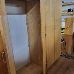 2 DOOR WIDE WARDROBE, VERY NICE WOOD QUALITY AND CLEAN (HOME26)

