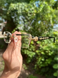Luxury Gold Chrome Accent Rimless Glasses