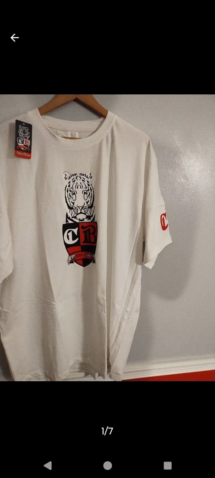 COLLARE BIANCO T-SHIRT..... CHECK OUT MY PAGE FOR MORE ITEMS