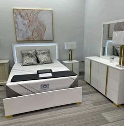 New 4pc Bedroom Set complete FREE mattress 💫✨ limited time offer while supplies last 🔥 $39 Down no Credit Needed FAST approval