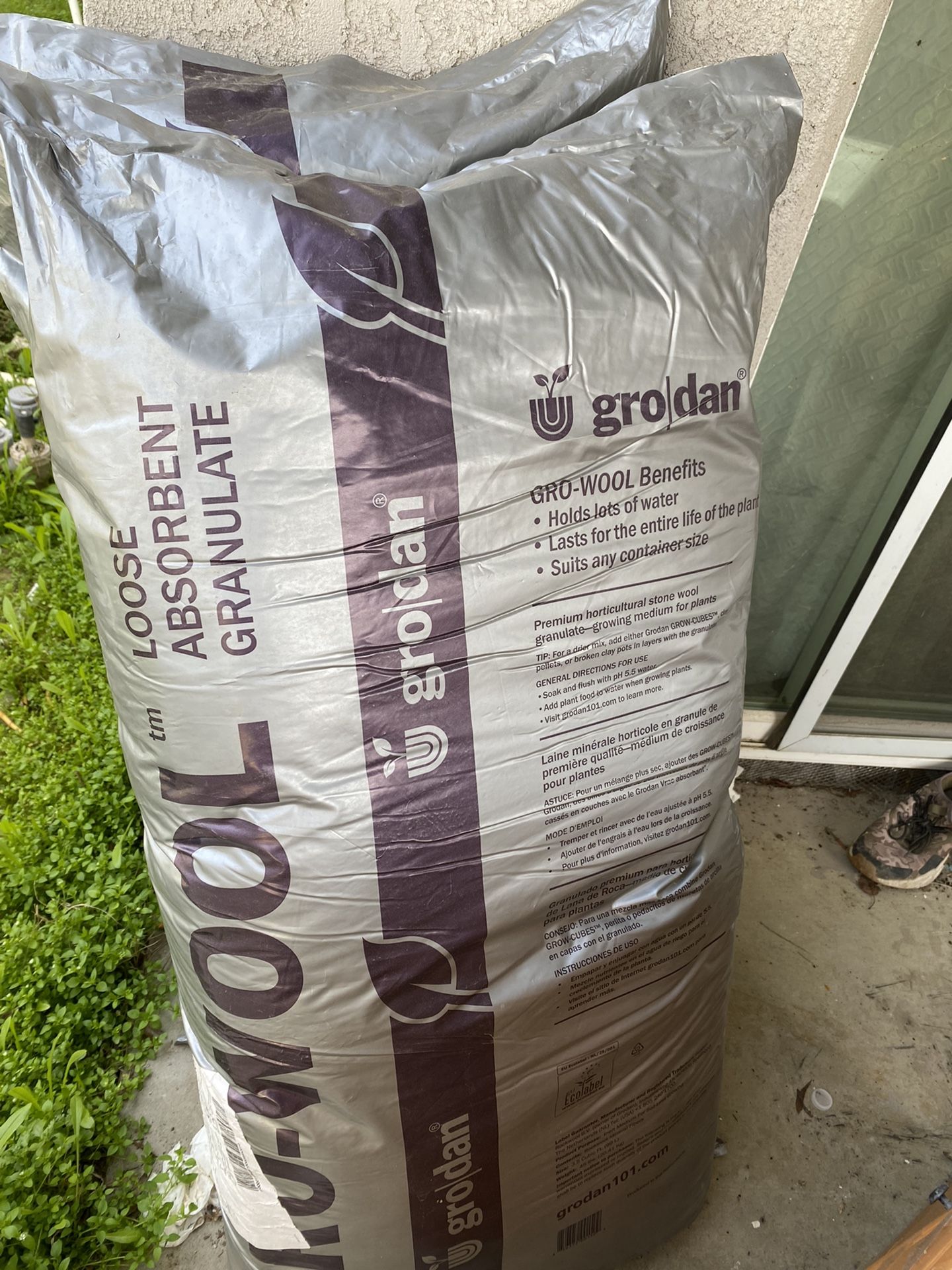 Grow Lights 2 Bags