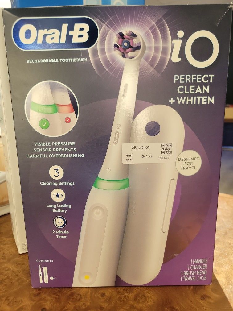 Oral B Io3 Electric Brush