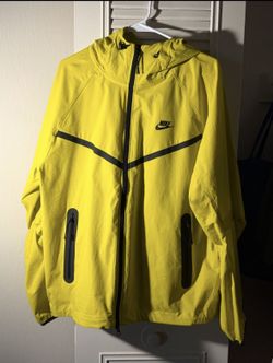 Nike Tech Woven Windrunner Jacket & Matching Pants Set - Yellow - Brand New