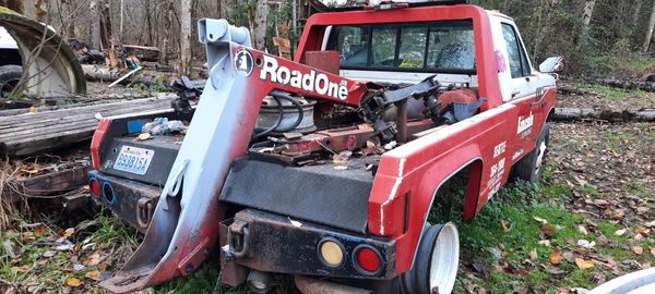 Tow truck project package deal for Sale in Puyallup, WA - OfferUp