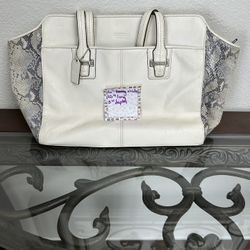 Beautiful Coach Purse