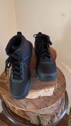 Men's shoes 10 and a half steel toe