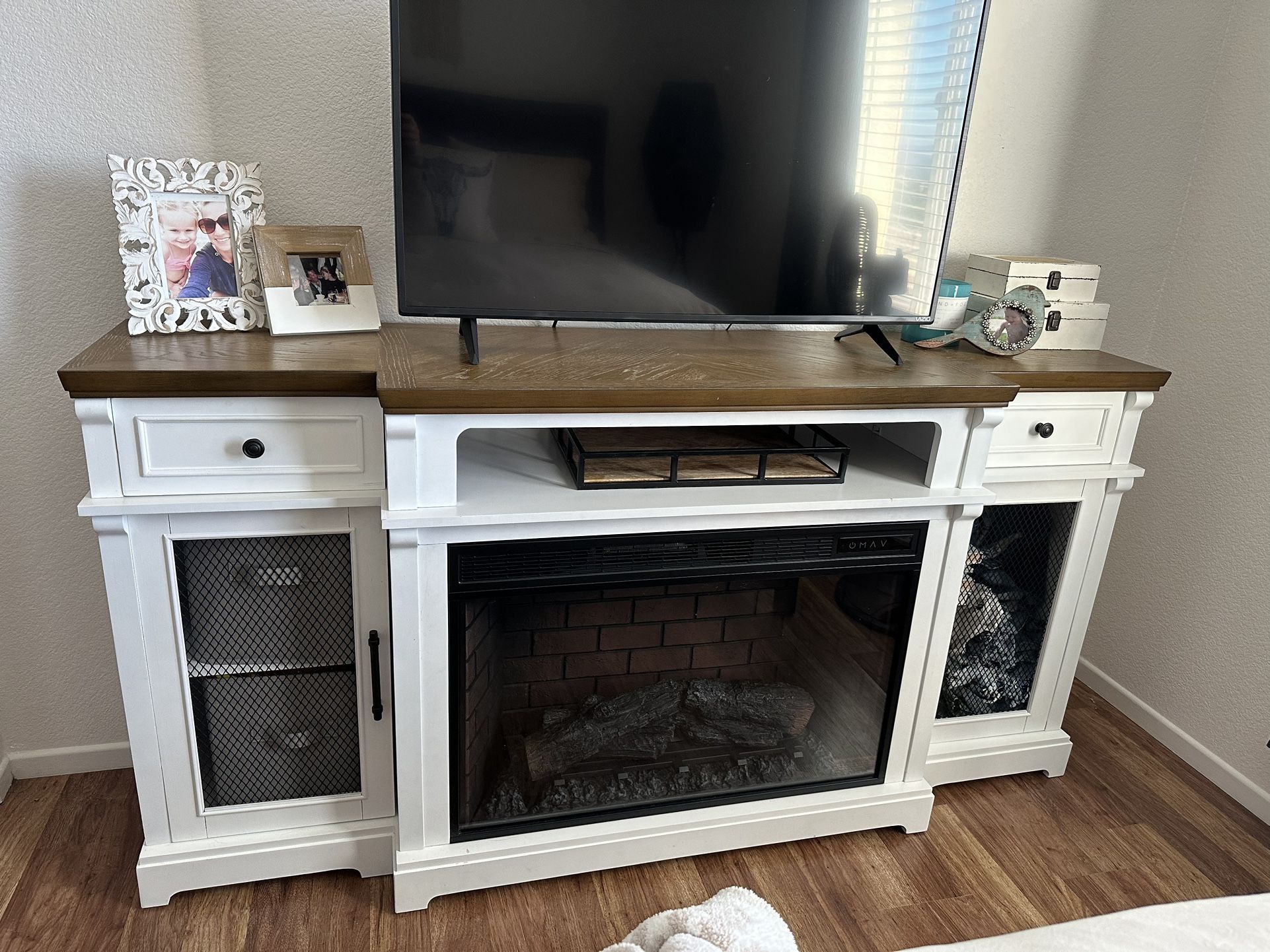 Broyhill 73.5” Electric Fireplace Console TV Stand