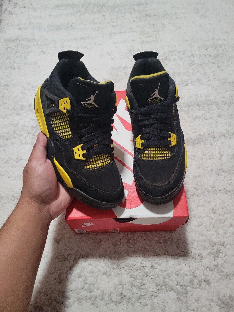 Air jordan 4 thunder