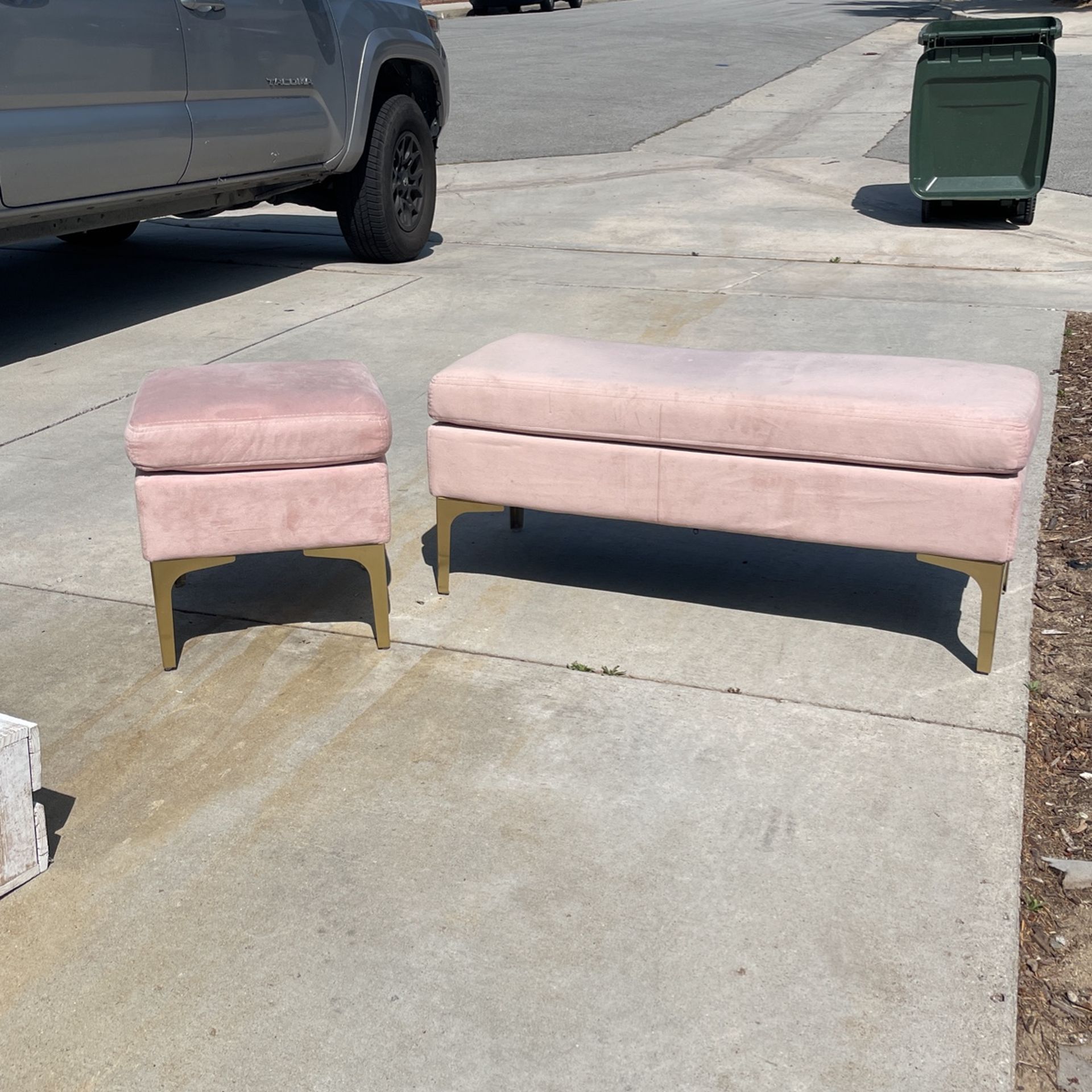 Matching Pink Target Ottoman Bench Set 