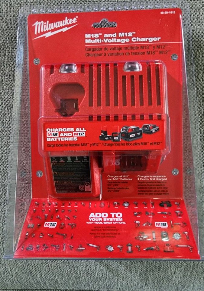 Milwaukee M18 Charger 