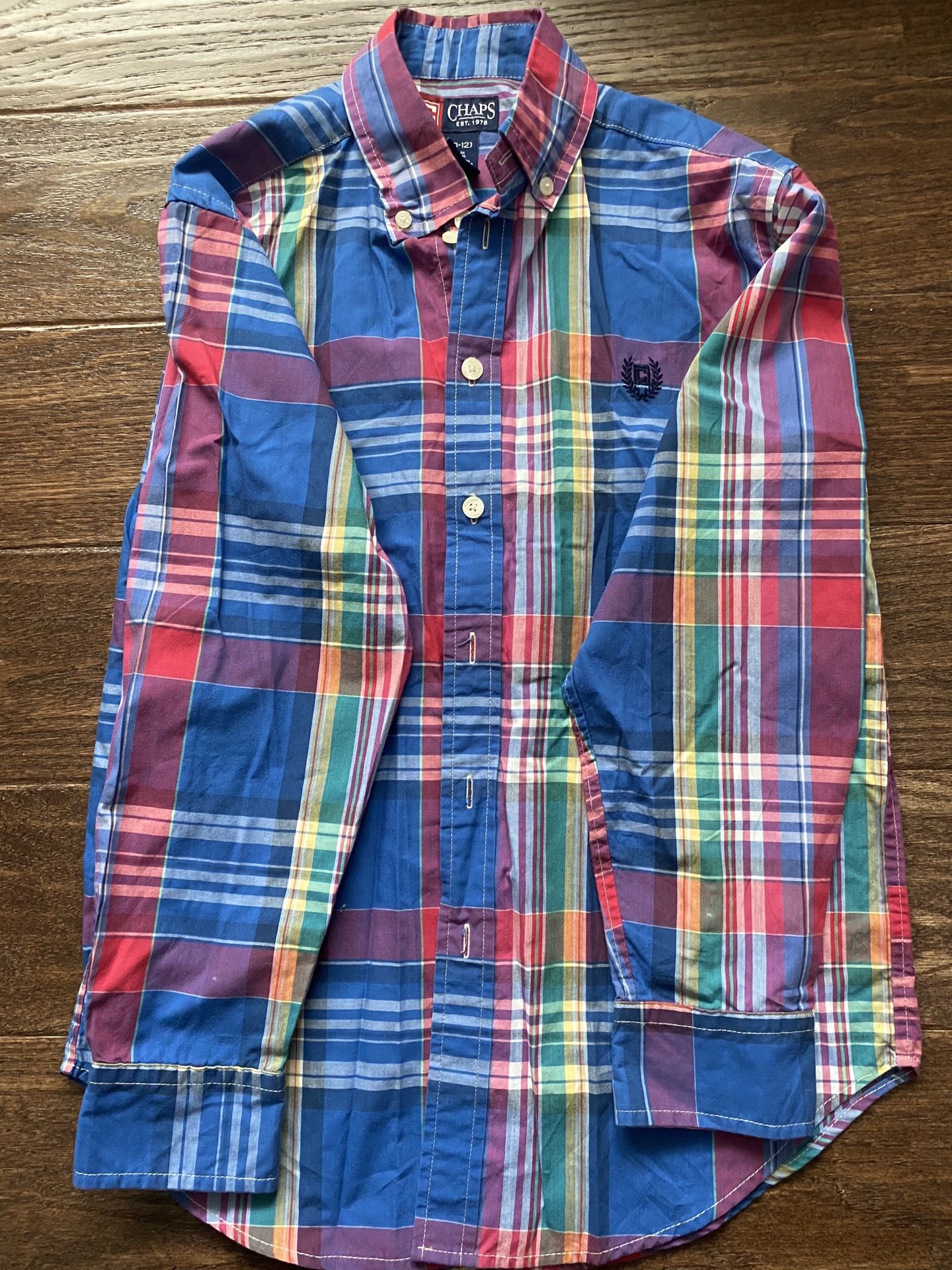 Boy’s Shirt size M (10-12)