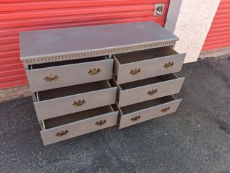 6 drawer wood child's dresser only