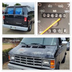 Dodge 1990   Runs good 26,283 miles true classic perfect for a camper van or a party then for the beach