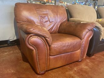 Cinnamon Cocoa Stud Trim Leather Armchair