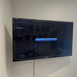 Samsung TV 46”