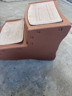 Pet steps