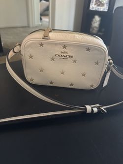 Coach White Small Crossbody With ⭐️