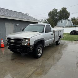 Chevrolet Silverado 2500 Year 2006