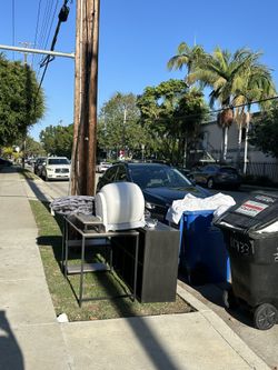 FREE 11733 MISSOURI AVE LOS CA 90025