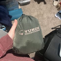 Portable Hammock No Straps 