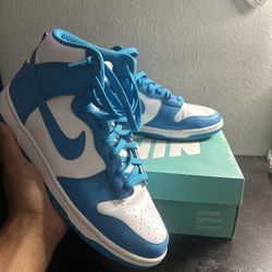 Nike Dunk High “University Blue” (UNC)