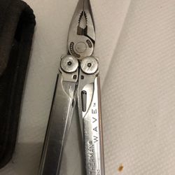 Leatherman Wave Multi Tool