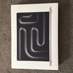 16 inch MacBook Pro M4 chip 512GB