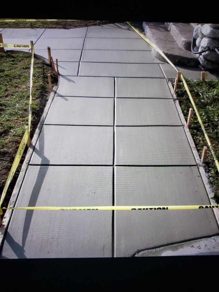 Need A New Driveway? We Do All Types At Good Prices Give Us A Call !!! We Offer Free Estimates🔺 👍 🟪 🟢