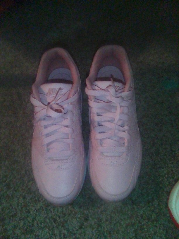 Women's Nike Shoes