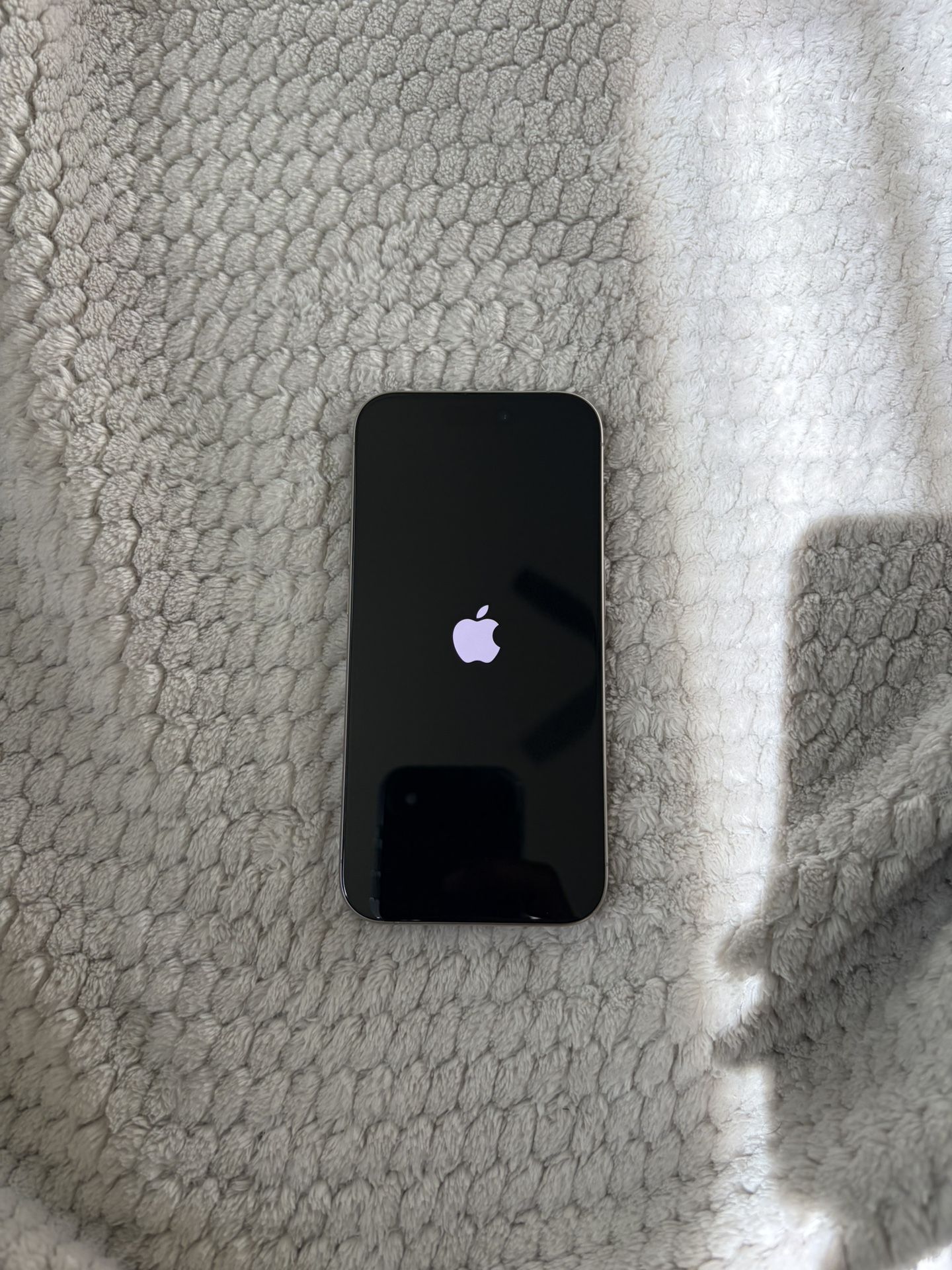 IPhone 15 Pro 1TB Unlocked