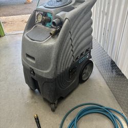 Carpet Cleaning Machines