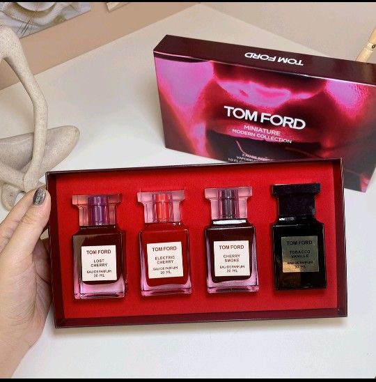 Tom Ford Perfume Kit